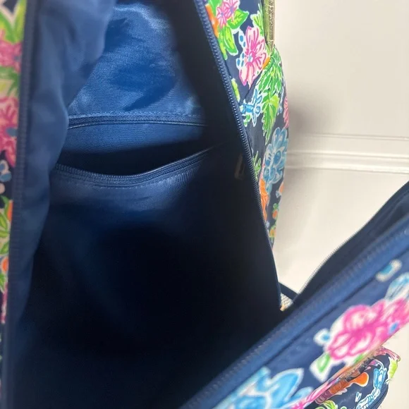 Blue Lilly Disney backpack - Picture 7 of 7